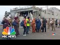 U.S. Navy arrives to help Americans evacuate Sudan