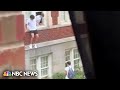 New video shows UNC-Chapel Hill students climb out windows after active shooter alert