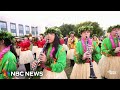 Students from Maui prepare for performance at 2024 Rose Parade